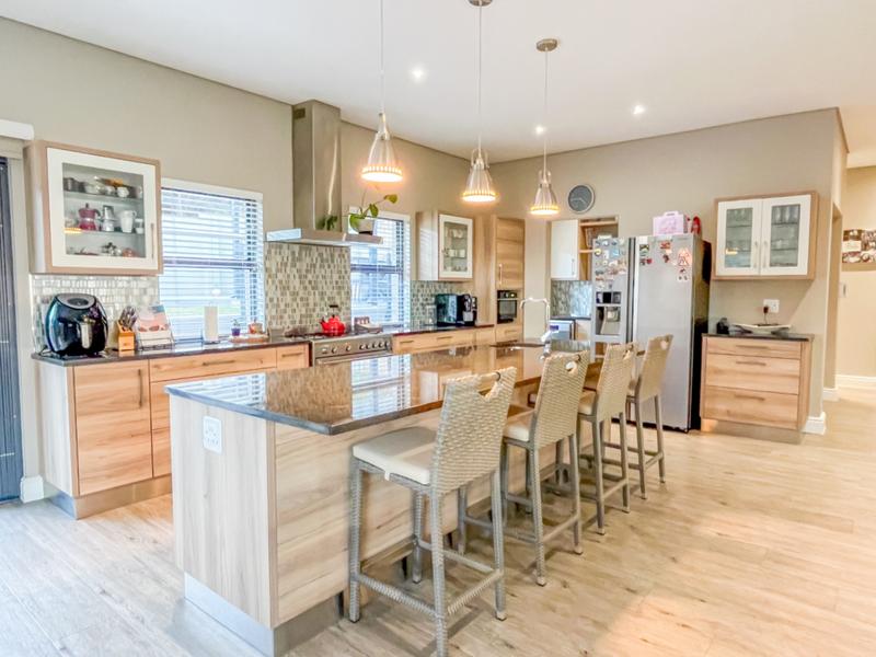 4 Bedroom Property for Sale in Courtrai Western Cape